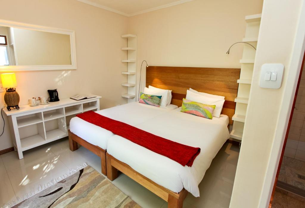Roof Of Africa Hotel Windhoek Oda fotoğraf